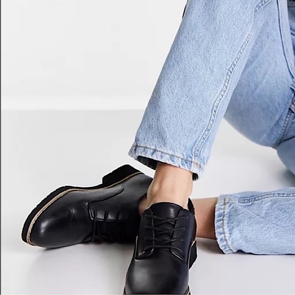 Aldo new never worn leather shoes